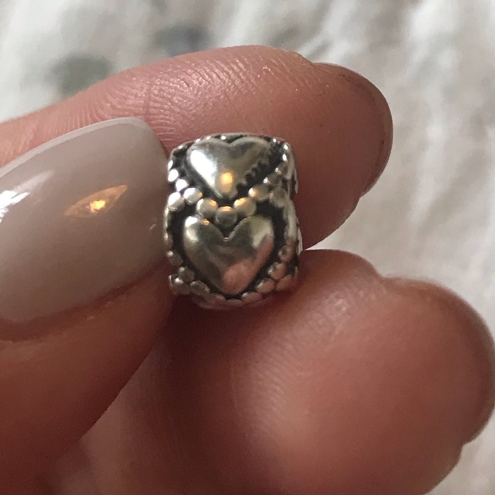 PANDORA Everlasting Love Charm